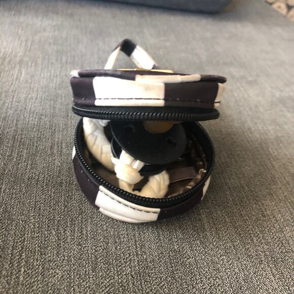 Jujube pacifier holder First Lady Print black and white with star - Picture 4 of 5